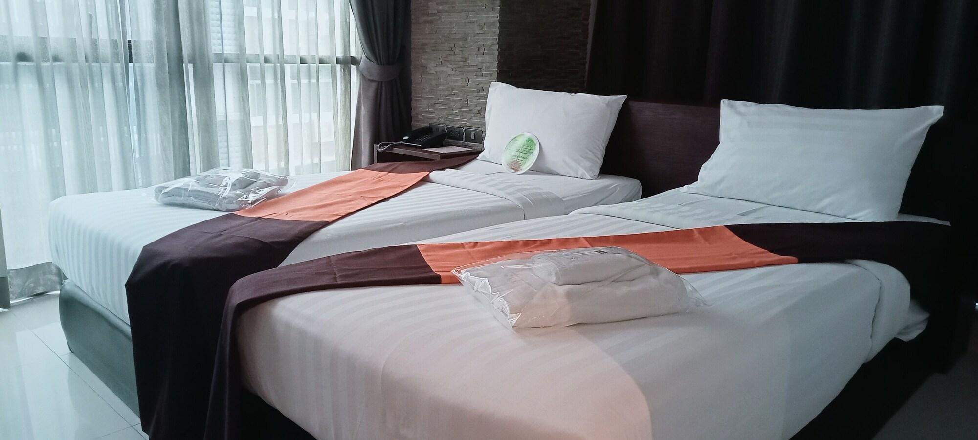 Collection O The Bangkok Airport Link Suite Bagian luar foto