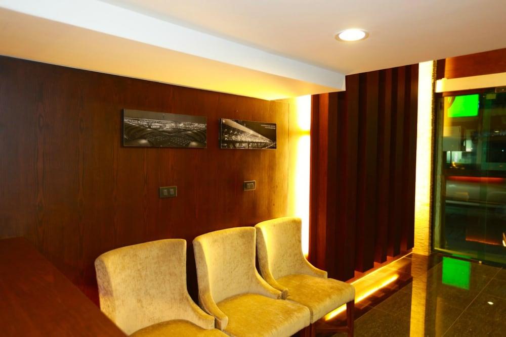 Collection O The Bangkok Airport Link Suite Bagian luar foto