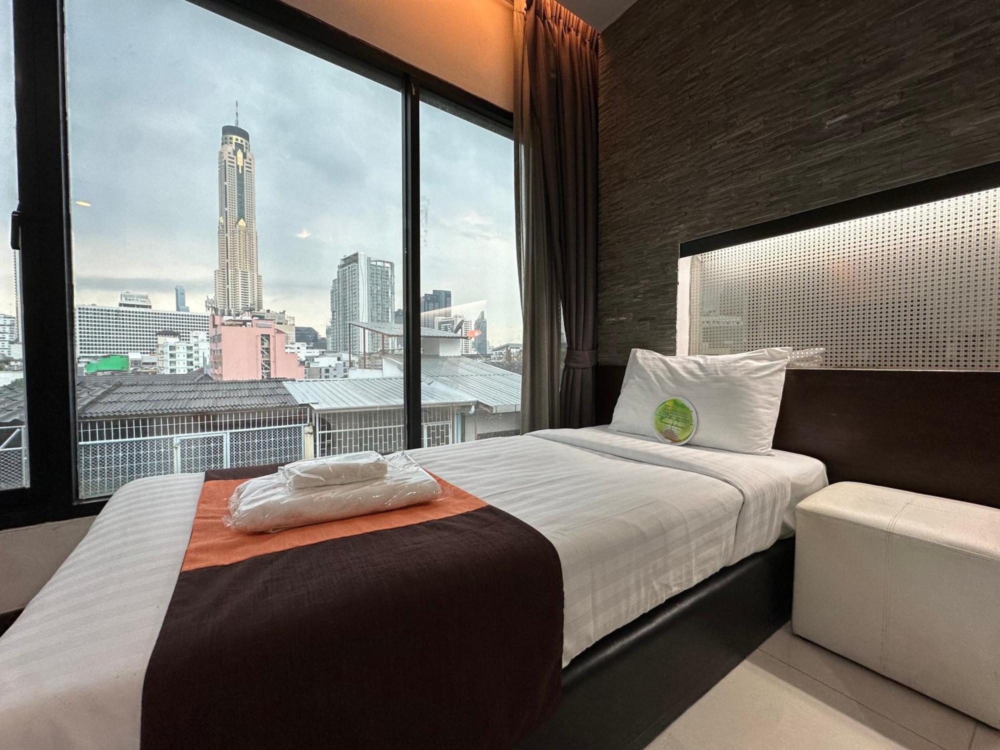 Collection O The Bangkok Airport Link Suite Bagian luar foto