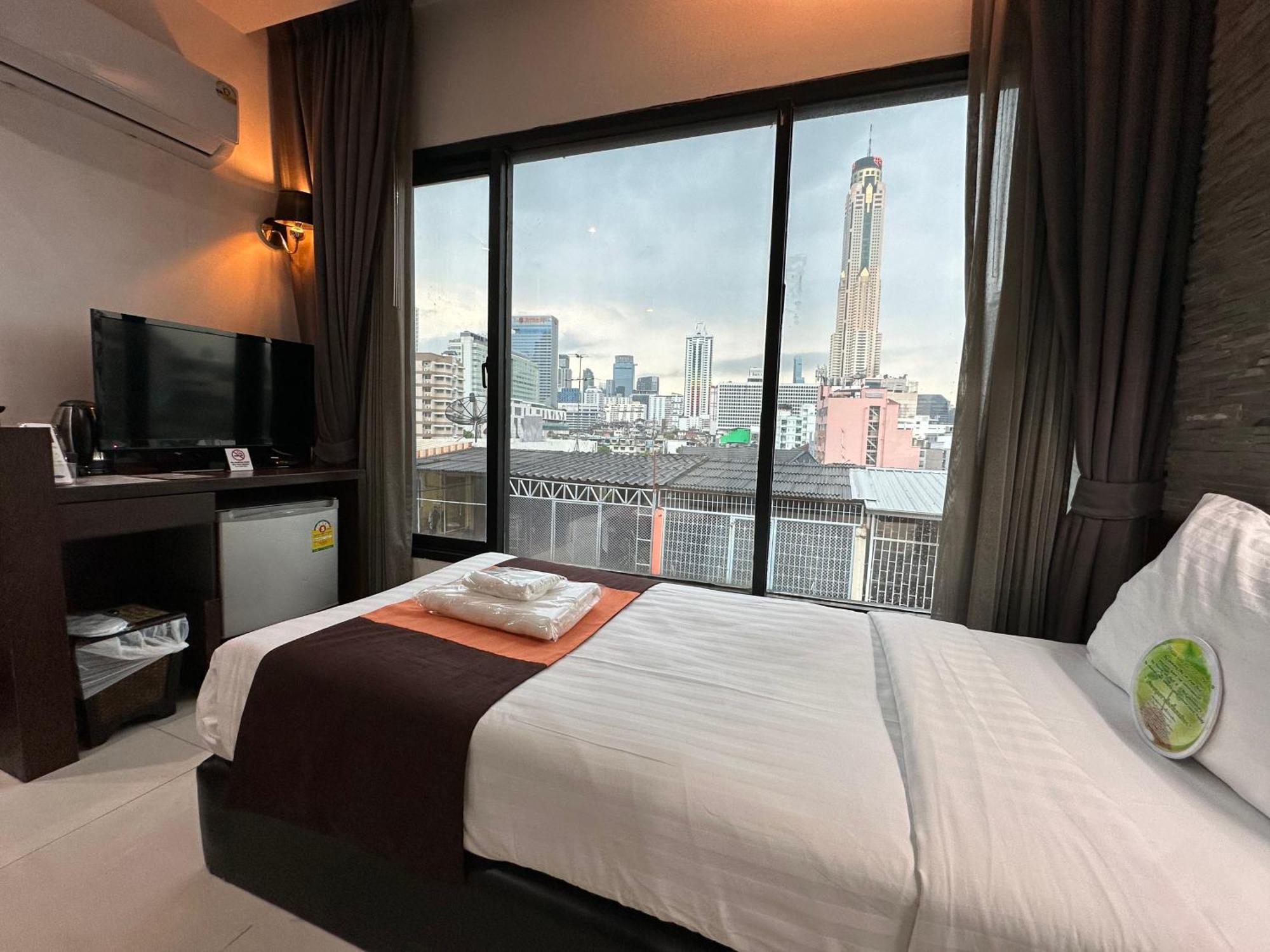 Collection O The Bangkok Airport Link Suite Bagian luar foto